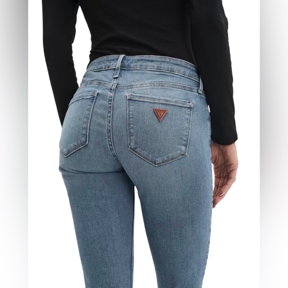 Guess 1981 Power Skinny Low Jeans, Size 24, Light Blue - Picture 2 of 11